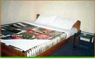 Double Bed Room in Hotel Diplomat