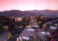 Shangri-La Village Resort